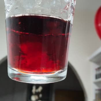 Bozuk Vişne Suyu Deneyimi