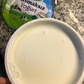 Sütaş Yoğurt Kalitesinde Düşüş: Sıvı Kıvam Sorunu
