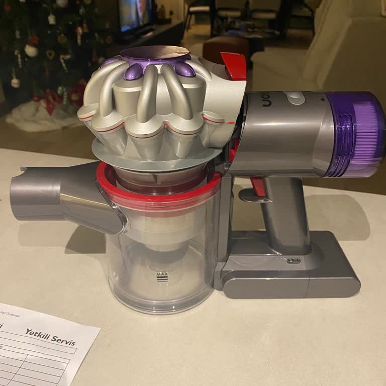 Dyson V8 Süpürge Arızası Ve Yetersiz Servis Hizmeti