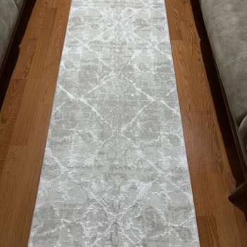 Yanlış Ölçüler Ve Hatalı Dikişlerle Gelen Halılar