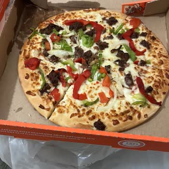 Beklentilerin Altında Kalan Pizza Deneyimi