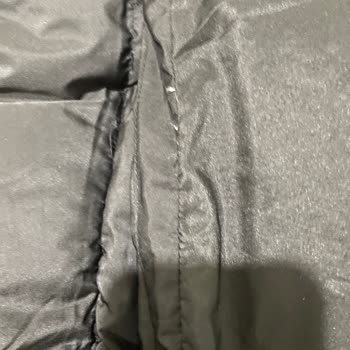 Sürekli Elyaf Dökülmesi Ve Mağaza İlgisizliği