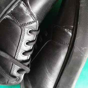 Derimod Ayakkabıda Leke Sorunu Ve Kötü Müşteri Hizmetleri