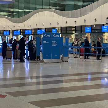 Havaalanında Zamanında Olmamıza Rağmen Uçağı Kaçırdık
