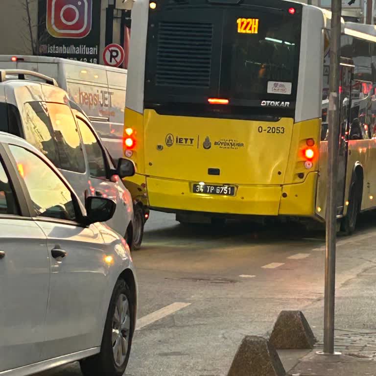 122H Otobüsünün Durağa Uğramama Sorunu