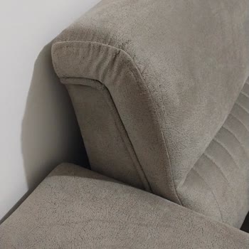 Koltuk Takımında İşçilik Sorunu Ve Yırtık Kumaşlar