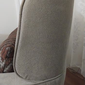 Koltuk Takımında İşçilik Sorunu Ve Yırtık Kumaşlar