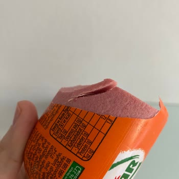 Markalı Salamda Beklenmedik Yabancı Madde Bulundu