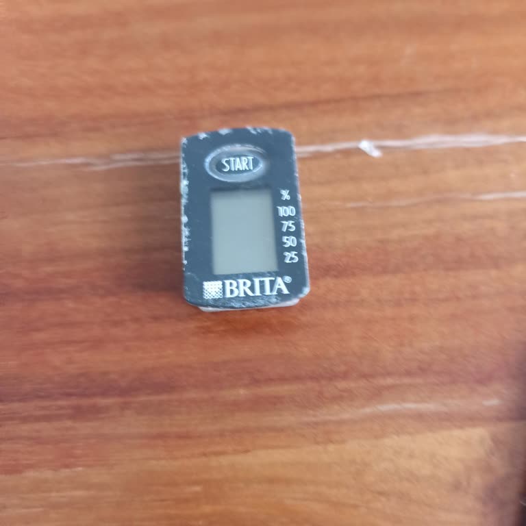 Brita Su Arıtma Sürahisi Pil Değiştirme Sorunu