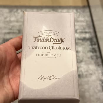 Erimiş Çikolata Ve İlgisiz İşletme Tavrı