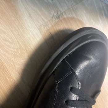 Kalitesiz Ayakkabı Deneyimi