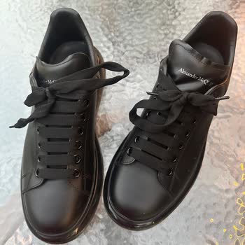 Alexander McQueen Shoes Stain Socks and Lose Logo Quality
