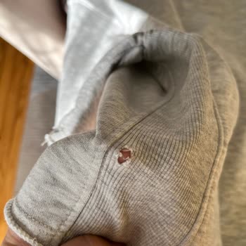 Zara'dan Aldığım Ürünlerdeki Özensizlik Ve Mağduriyet