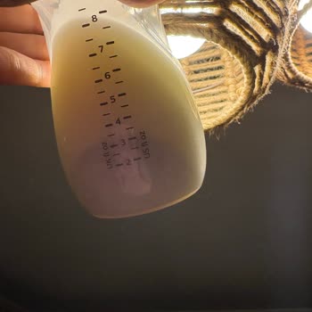 Bebek Maması İçindeki Şüpheli Maddeler Ve Ulaşılamayan Müşteri Hizmeti