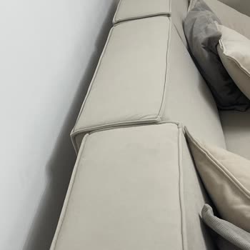 Siparişler Gelmedi, Koltuklar Çöktü