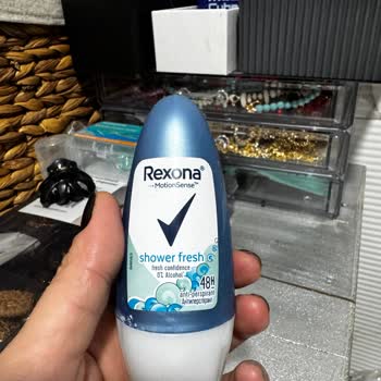 Schmerzhaft und gefährlich: Gesundheitsprobleme durch Rexona Roll-on