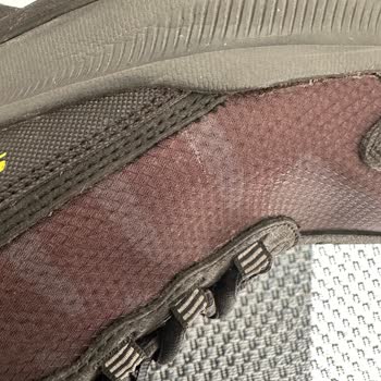 Skechers Botlarımın Beklenmedik Kalite Sorunu