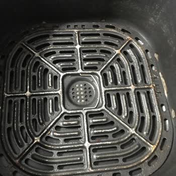 Luxell Air Fryer İç Haznesinin Bozulması