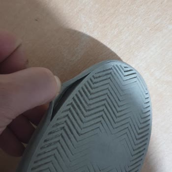 Lacoste Ayakkabıda Üretim Hatası Ve Müşteri Hizmetleri Sorunu