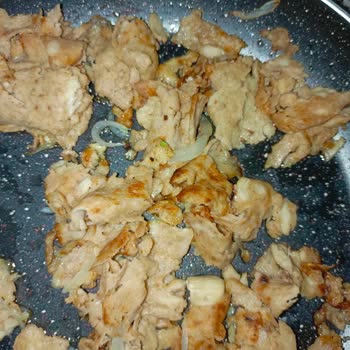 Beşler Tavuk Dönerde Renk Ve Tat Sorunu