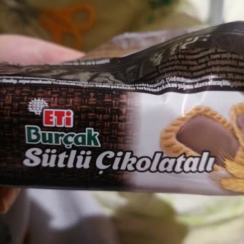 Sütlü Çikolatalı Bisküvinin Tuzlu Çıkması