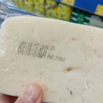 BİM'de Tulum Peyniri Kalite Ve Hijyen Sorunu