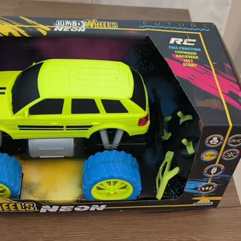 Toyzz Shop'tan Aldığım Oyuncak Araba Hayal Kırıklığı Yarattı!