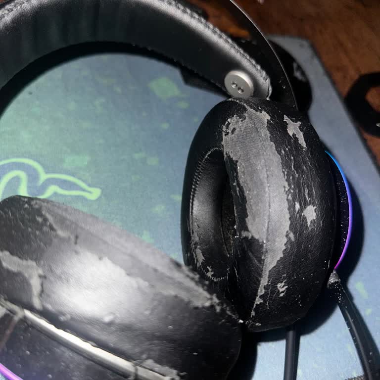 Kulaklık Padlerinin Beklenmedik Soyulma Sorunu