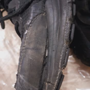 Skechers Garanti Kapsamında Yırtılan Bot Ve İade Sorunu