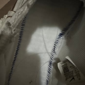 Ayakkabıda Kalitesizlik Ve Sahte Ürün Şüphesi