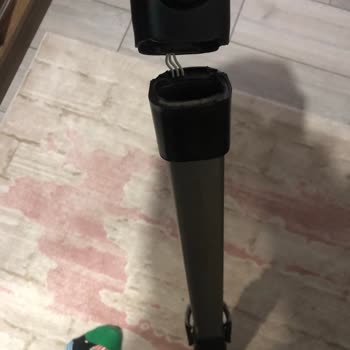 Dik Süpürgemiz Aniden Kırıldı, Acil Destek Bekliyoruz