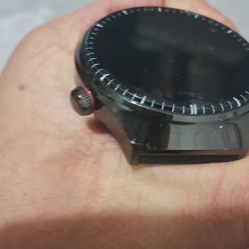 Çizik Gelen Akıllı Saat İçin Acil Değişim Talebi