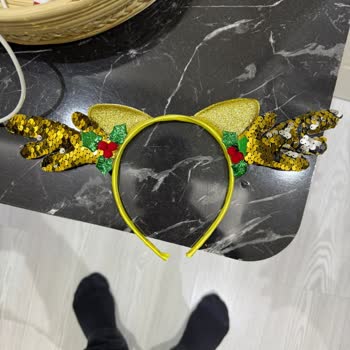 Yılbaşı Tacı İade Sorunu Ve Garip Çözüm