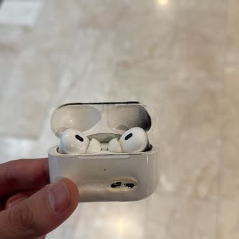 Apple Airpods Pro'nun Tehlikeli Şarj Sorunu