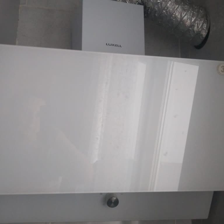 Garanti Kapsamındaki Davlumbaz Camı İçin Ücret Talebi