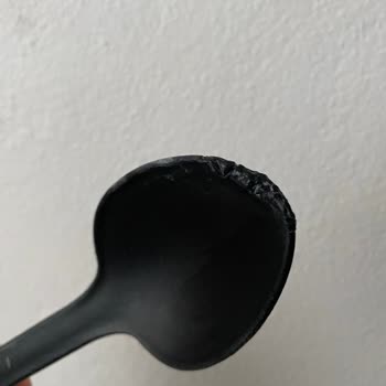 Eriyen Kaşıkla Sağlık Riski
