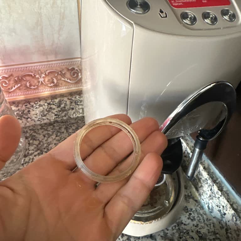 Yedek Parça Eksikliği Nedeniyle Kullanılamayan Cihaz