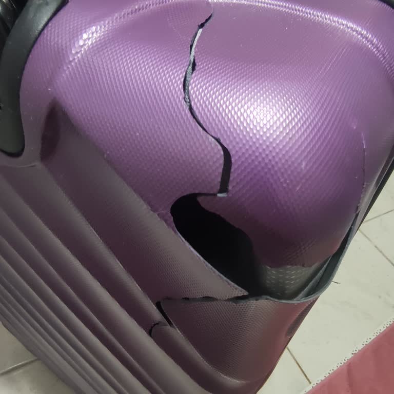 Valizim Kırıldı Ve Yolcu Taşıma Politikası Hayal Kırıklığı Yarattı