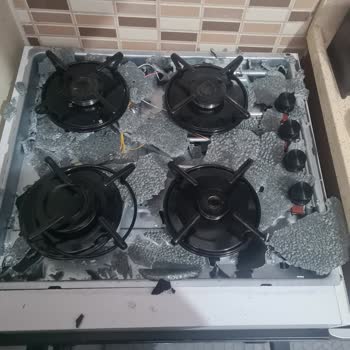 Ocağın Camı İlk Ayda Patladı Ve Servis Sorunları