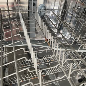 Samsung Bulaşık Makinesi Sepetlerinde Pas Sorunu