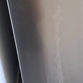 Bosch Buzdolabında Pas Lekeleri Ve Yüksek Servis Ücreti Şoku