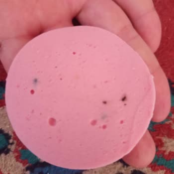 BİM Tombik Salamda Şok Edici Yabancı Maddeler!