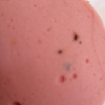 BİM Tombik Salamda Şok Edici Yabancı Maddeler!