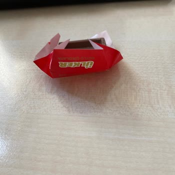 Çikolatadan Kurt Çıktı: Ülker'e Güven Sarsıldı