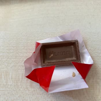 Çikolatadan Kurt Çıktı: Ülker'e Güven Sarsıldı