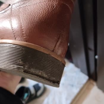 Pierre Cardin Botun Tabanı Ve Topuğu Sorunu