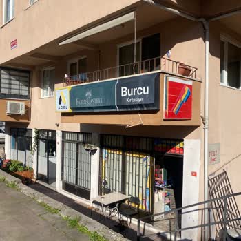 Burcu Kırtasiye Ataşehir/İstanbul Maddi Ve Manevi Olarak Mağdur Edildim!