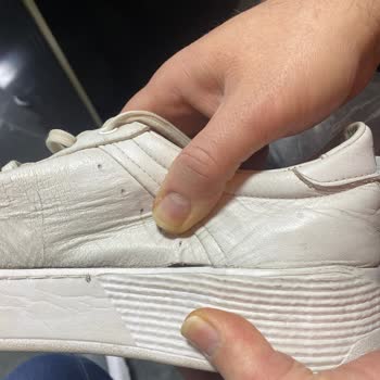 Lufian Ayakkabıda Dikiş Sorunu