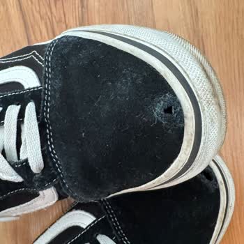 Boyner Ayakkabıda Sökülme Ve Yırtılma Sorunu