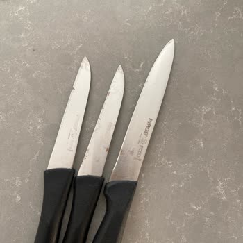 Pirge Bıçak Setinde Paslanma Sorunu